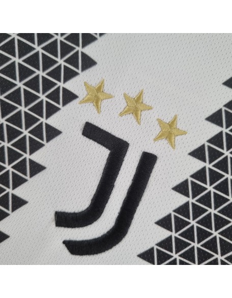 Juventus Home Jersey 22/23
