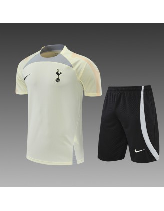 Jersey + Shorts Tottenham Hotspur 22/23