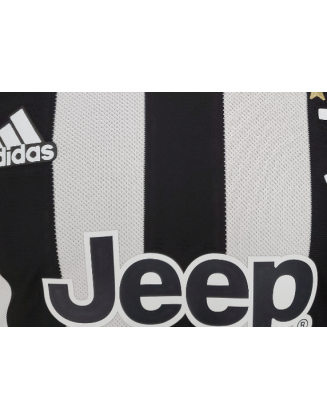 Juventus Home Jersey 2021/2022 Player